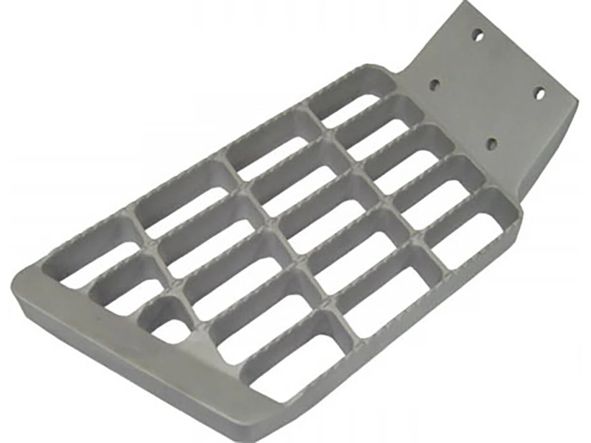 PISANTE ESTRIBO INFERIOR ESQUERDO VW S2000 13150 13170 13180 15170 15180 17210 1