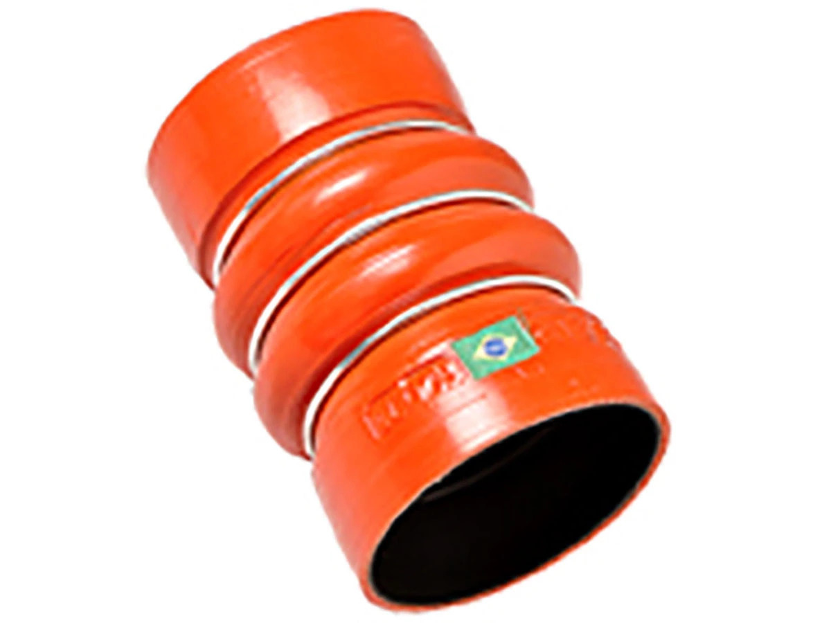 MANGUEIRA INTERCOOLER LADO QUENTE 76X32 VW 19.320E 19.370 25.320 25.370E 26.260 