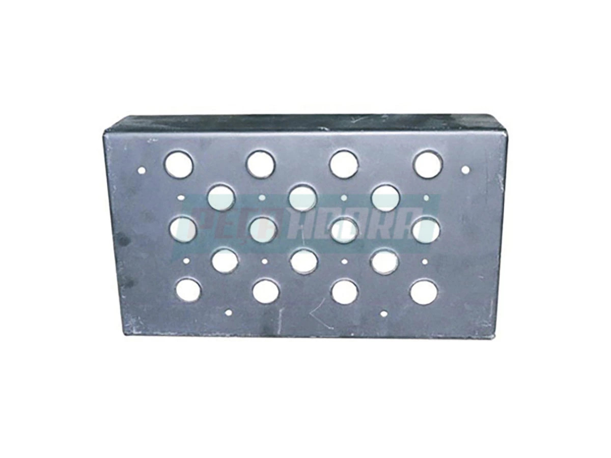 ESTRIBO SUPERIOR LD (81DBE200L95AD.)