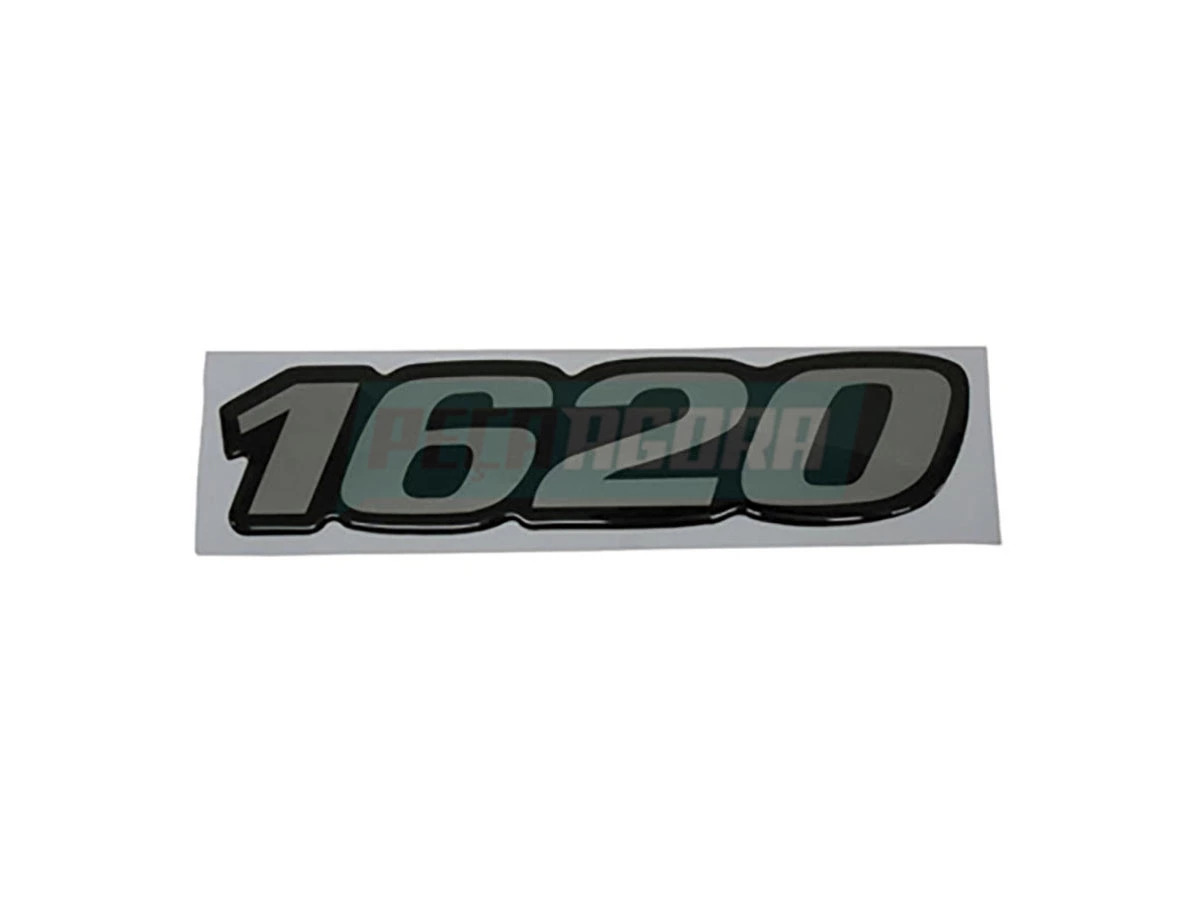 EMBLEMA LATERAL RESINADO LISO 1620 (MB1620)