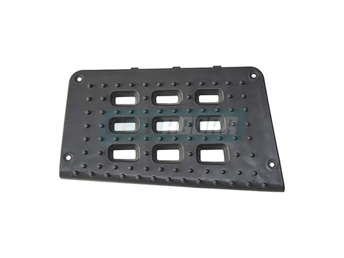 TAPETE INFERIOR ESTRIBO LE PLASTICO CINZA VW 24-250 (2S2821681P)