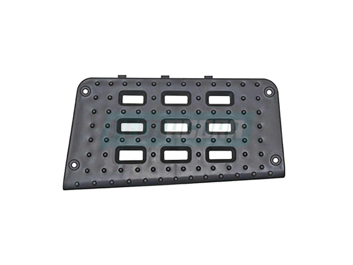 TAPETE PLASTICO INF ESTRIBO DIR CINZA VW 19-370 (2T2821682P)