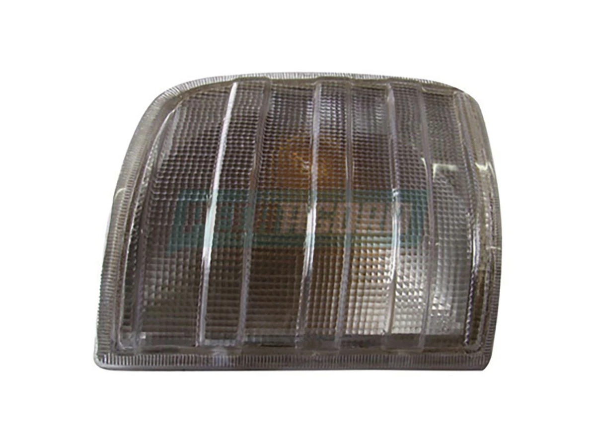 LANTERNA CRISTAL COM VIGIA LE MB CAMINHOES M96 / HPN 1620 ANO 1996 A 1999 (69482