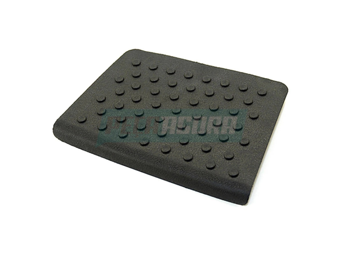 TAPETE MENOR ESTRIBO ESQ FORD CARGO 1215 1415 1617 1622 1722 1717 4030 4331 2000