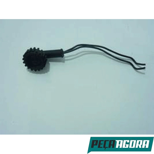 TOMADA TIPO CACHIMBO MENOR PLASTICO MERCEDES BENZ (0005400181)