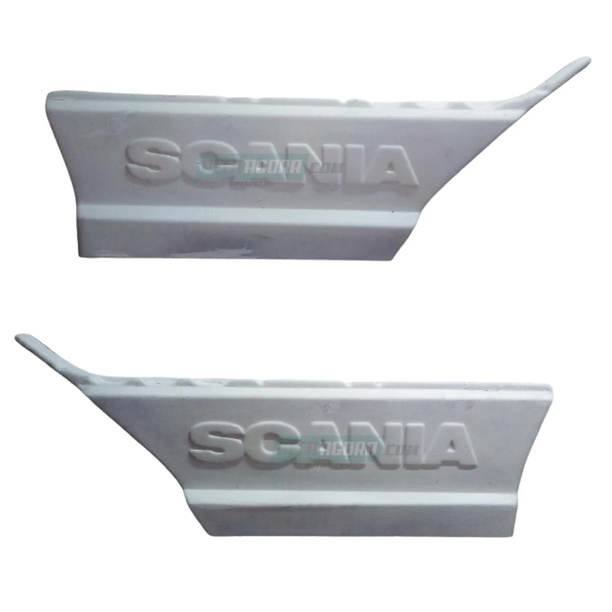 PAR TAPA ESTRIBO PEGA CHINELO PARA SCANIA T 112 T 113 BICUDO FIBRA (K.AS1222LE-A