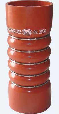 MANGUEIRA INTERCOOLER MB 1620/1938 SANFONADA (09-082-10948582-13953-20941682-384