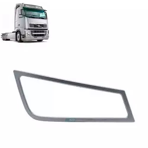 MOLDURA FAROL VOLVO FH 13 2008... DIREITO  PRADOLUX PL6005 (21078545.)