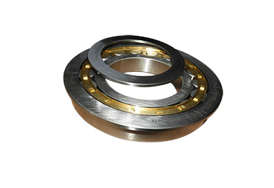 EMBLEMA COLANTE FRONTAL 3530 FORD CARGO 3530 (353016605X)