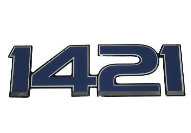 EMBLEMA COLANTE FRONTAL 1421 FORD CARGO 1421 (1C4516605KA)