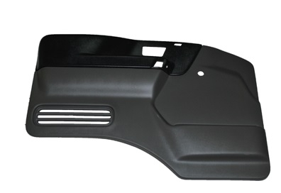 REVESTIMENTO PORTA DETALHE PRETO VOLKSWAGEN MAN LE ESQUERDO LINHA 2013... (2R086