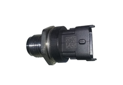 SENSOR DE PRESSAO DO COMBUSTIVEL ISB 4 E 6CIL FORD CARGO NOVO 1723 2423 2623 262