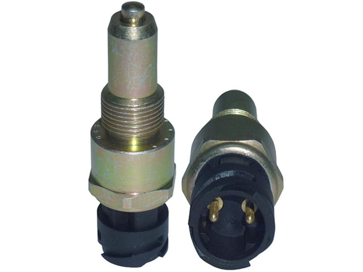 INTERRUPTOR TRANSFERENCIA M20X1,5MM MB ATEGO (0015457209])