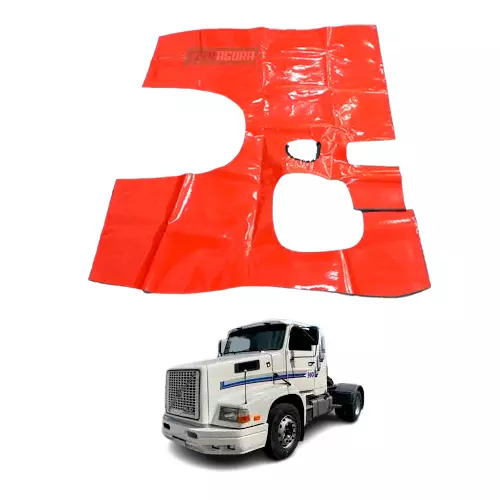 TAPETE VINIL VERMELHO VOLVO NL 10 SEM BANCO DO CARONA (PUES621V)