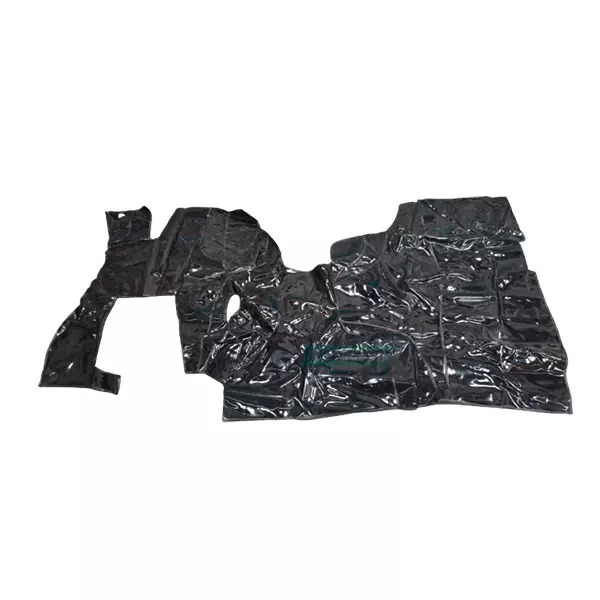 TAPETE VINIL PRETO VOLVO FM 10 FM 12 CABINE SIMPLES COM CAPO (PUES610P)