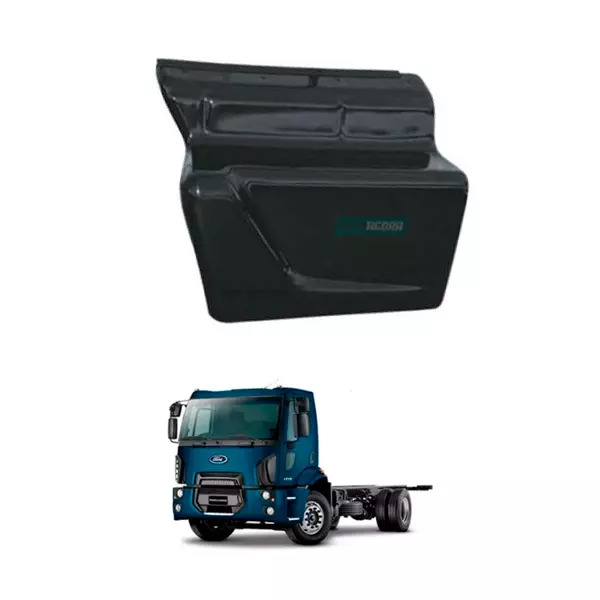 TAPA ESTRIBO PEGA CHINELO FORD CARGO 2012/2013 DIREITO PLASTICO (438812)