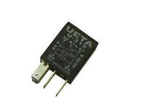 RELE MINI AUXILIAR REVERSOR 24V MB AXOR ATEGO O-500 OF OH MERCEDES BENZ  (DNI022