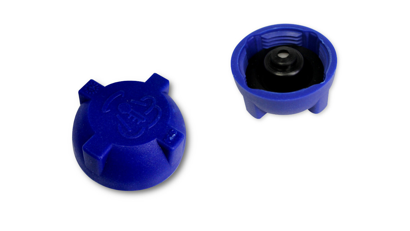 TAMPA RADIADOR MERCEDES BENZ ACCELO 715-6(LTC 7T) UNIVEL (9795010315.)