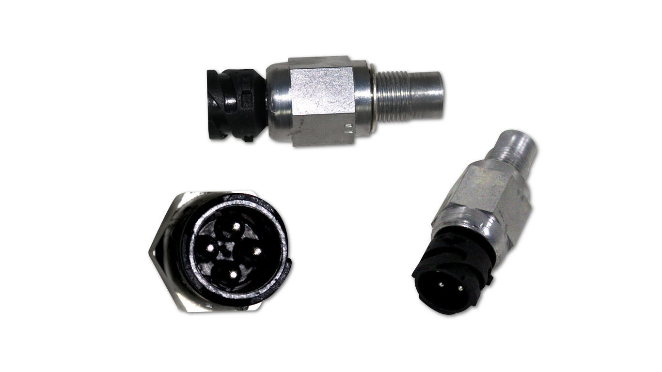 CAPA PELUCIA CHINIL BANCO C/LOGO VOLVO FH SO CARONA 2016...2 (462060)