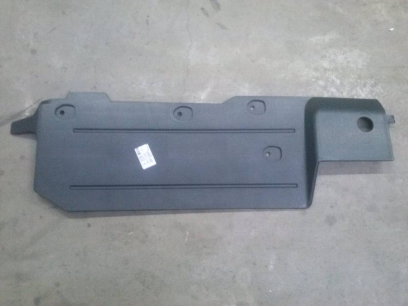 PROTETOR VISIBILIDADE ESQ VOLVO FH4 420 460 500 540 TODOS 2015 EM DIANTE (840349