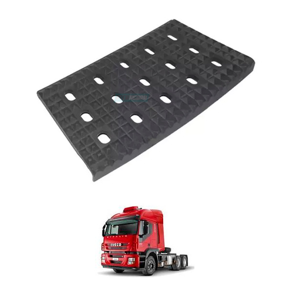 ACABAMENTO ESTRIBO DIR SUPERIOR IVECO NOVO STRALIS           (504242345)