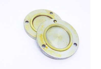 TAMPA RET. DO ROL. DIANT. DO CONTRA EIXO (VA42077-5001)