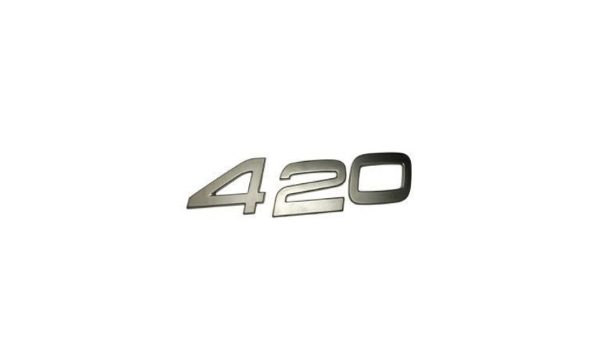 EMBLEMA LATERAL 420 VOLVO FH420 FM420 (21192889)