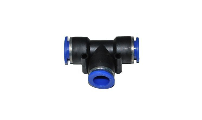 CONEXAO TEE UNIAO 12MM COM PORCA E ANILHA . (1373)