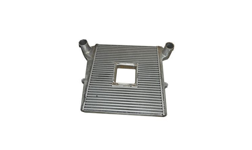 RADIADOR DE INTERCOOLER CARGO MIXER COM TOMADA DE FORCA DIAN CARGO 2425 2626 242