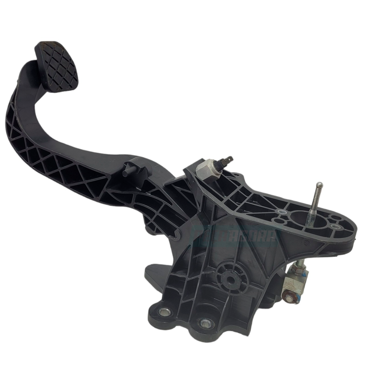 PEDAL DA EMBREAGEM VOLKSWAGEN 6160 EXPRESS (23B721029A)