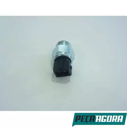INTERRUPTOR LUZ DE RE VW VOLKSWAGEN TITAN (013945415A)