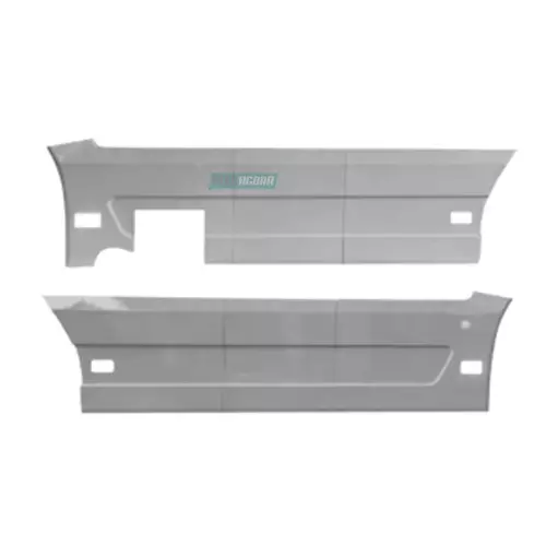 CARENAGEM LATERAL ESQUERDO VOLVO FH ANO 2015 ATE 2023 - EIXO 3200MM (8917)