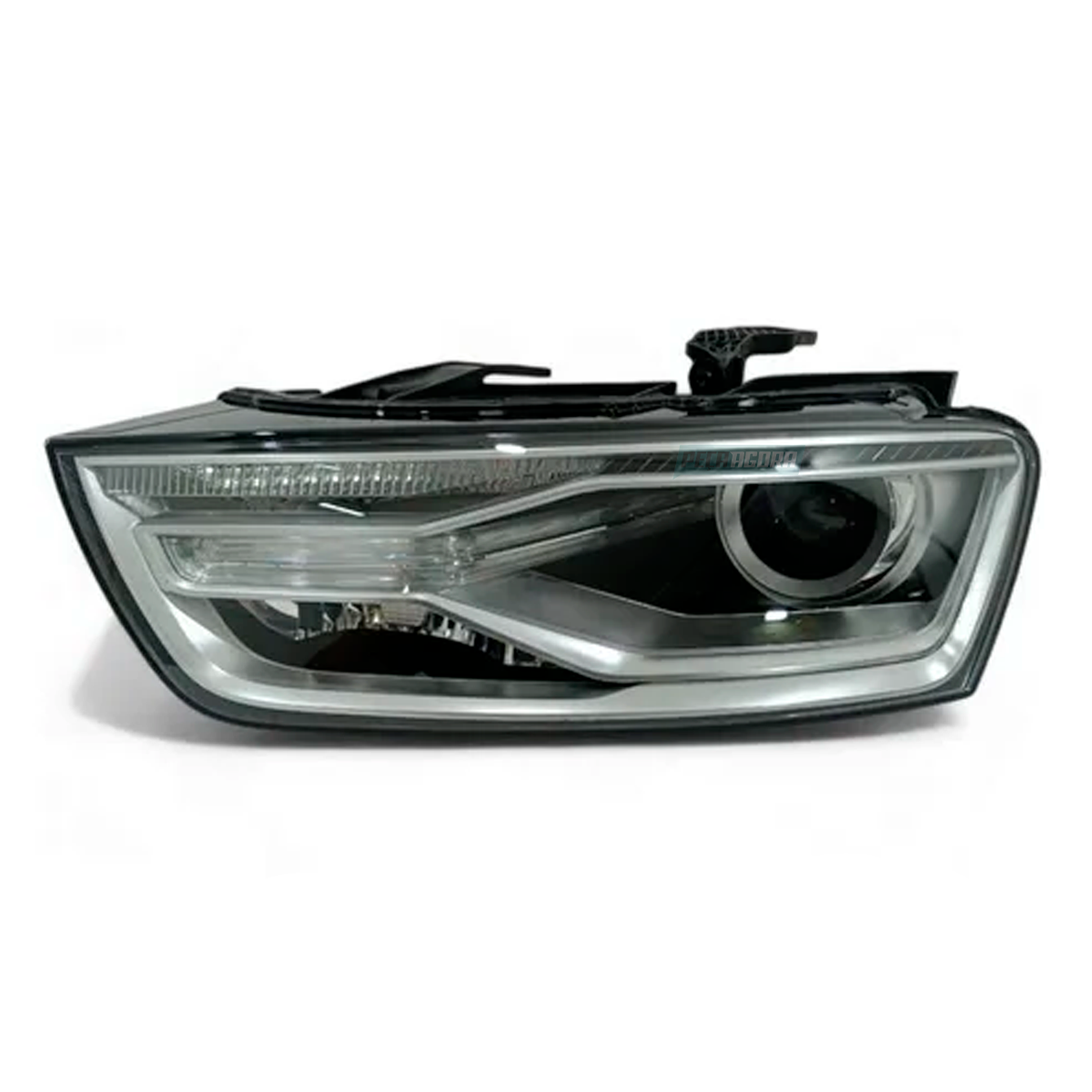 FAROL ESQUERDO AUDI Q3 2015 A 2019 (8U0941043C-30987)