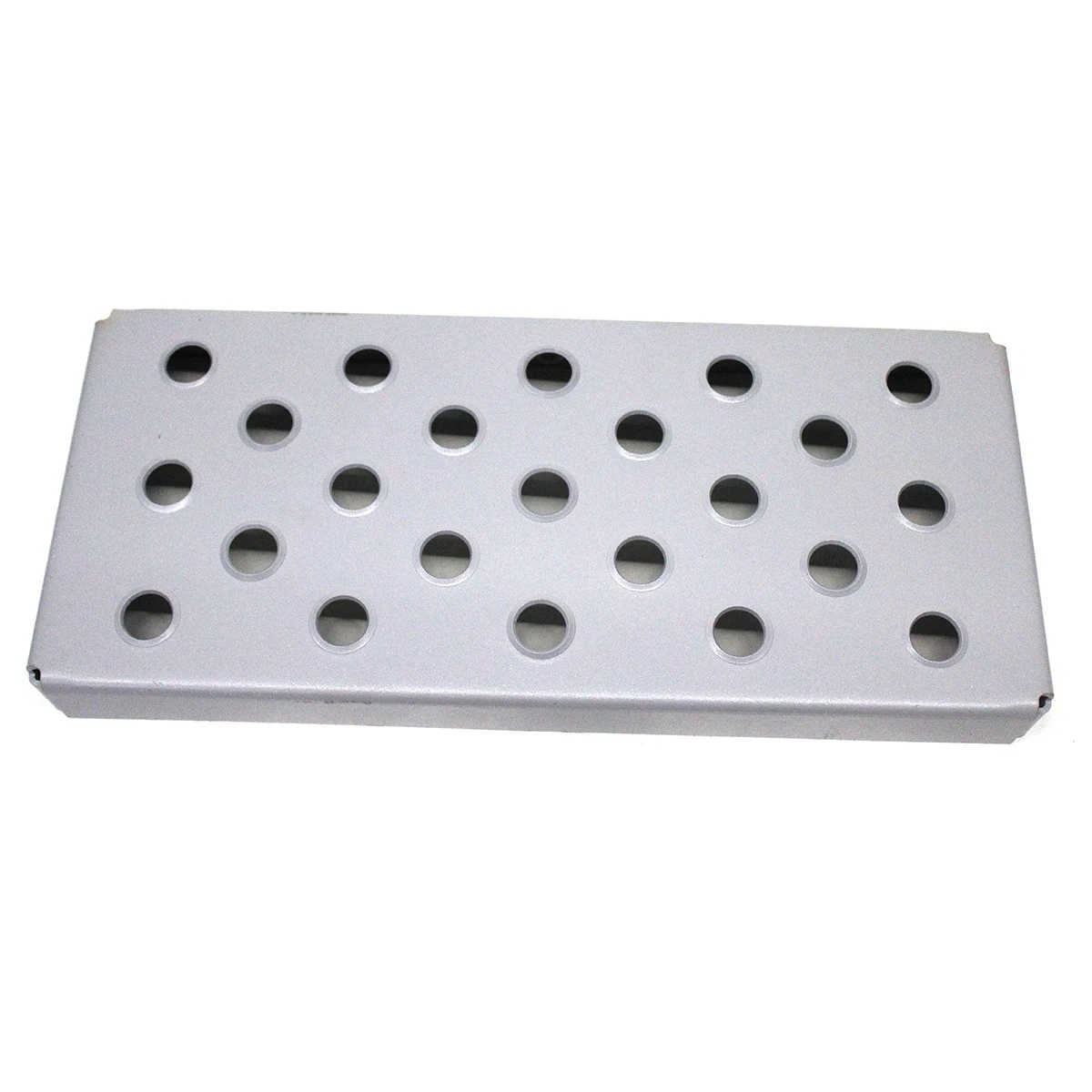 CHAPA/TAPETE ESTRIBO LD/LE FORD CARGO 816/1119 (13/11/2013..) (EC4516490AB5AP/)