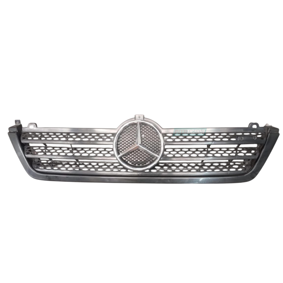 GRADE FRONTAL SPRINTER 311 313 CDI ATE 2012 COM FRISO PRETO COM ESTRELA AVARIA (