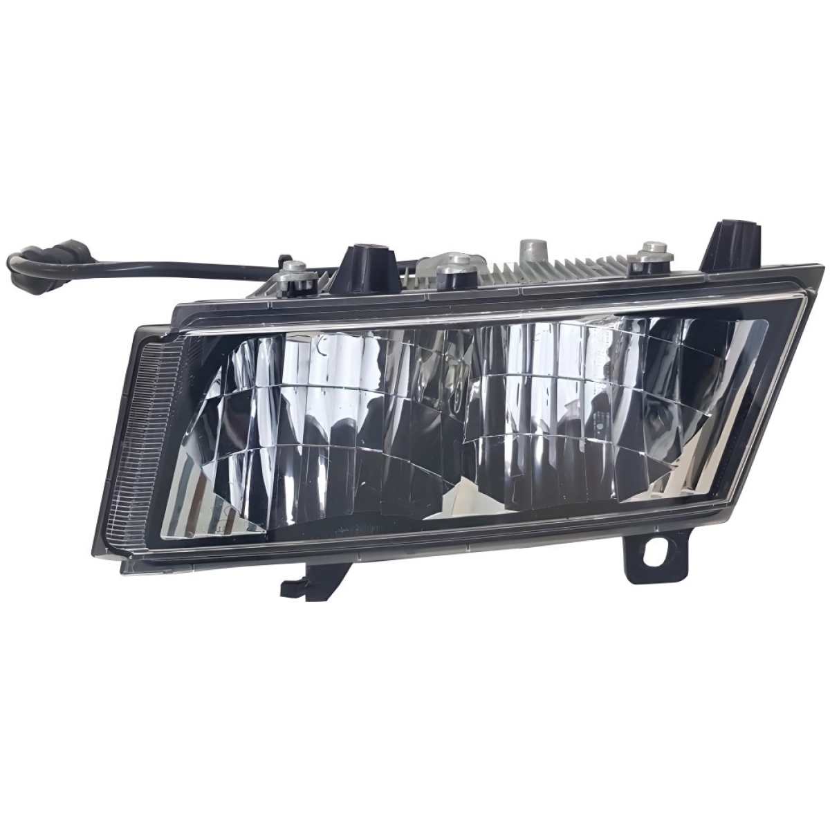 FAROL AUXILIAR LADO ESQUERDO NTG (2552717-L0113081)
