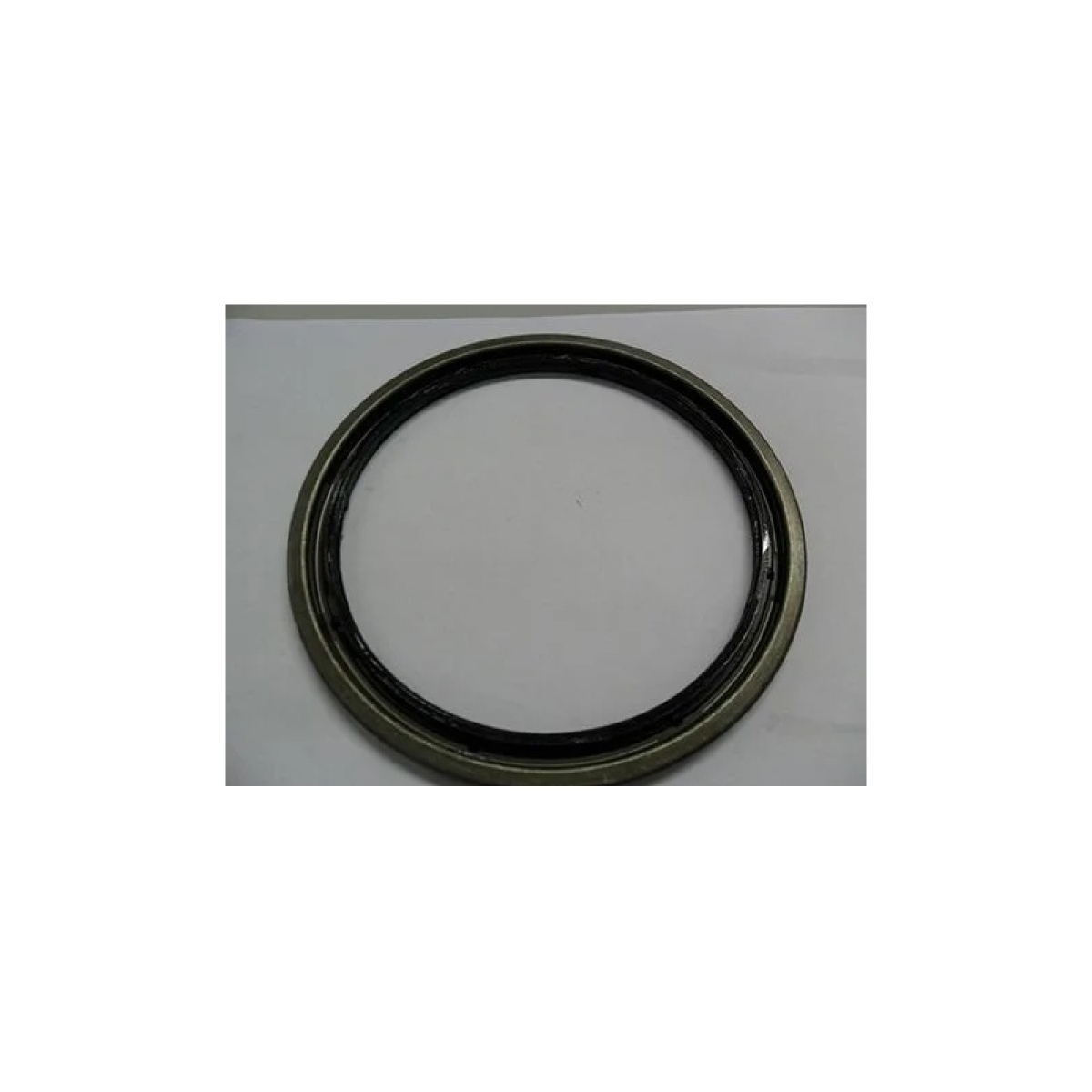 RETENTOR CUBO RODA TRAS 145X175X8 CUBO RODA TRASEIRA AXOR 1933/2533 (8530N)