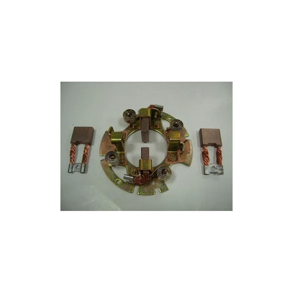 PORTA ESCOVAS CPL 37/41 MT 12V DIVERSOS MOTOR PARTIDA 37MT 1993874 - 41MT 104788