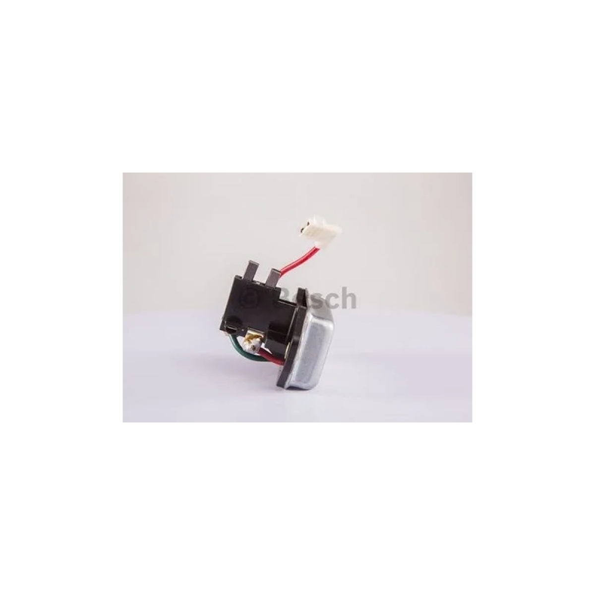 REGULADOR VOLTAGEM 14V FORD TRATOR TODOS (9190457013)