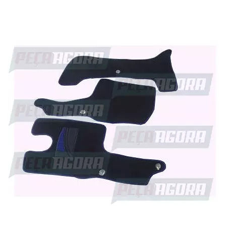 TAPETE CARPETE VOLKSWAGEN CONSTELLATION LEITO BORRACHA DETALHE AZUL (456060)