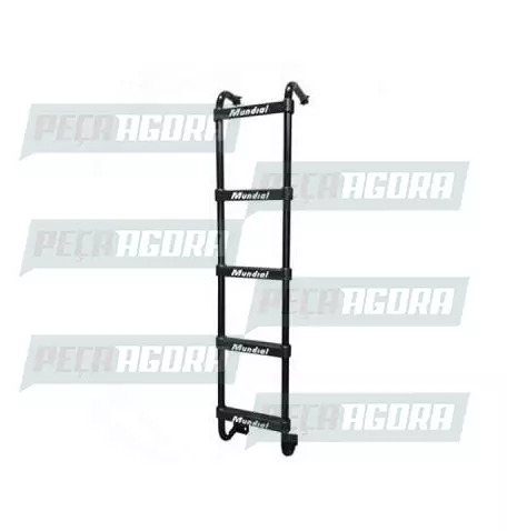 ESCADA TRASEIRA CROMADA VOLVO FH 16 CABINE BAIXA 2015  (444168)