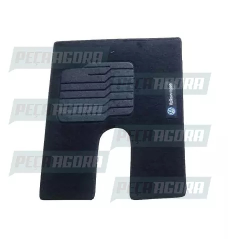 TAPETE CARPETE C/LOGO VW 50X60 MOTORISTA PRETO PREMIUM (458918)