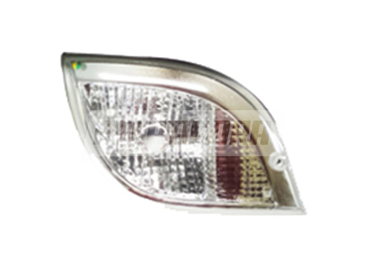 LANTERNA PISCA LE ESQUERDA SEM SOQUETE MB ATEGO 1315  1418 1518 1718 1723 1725 1