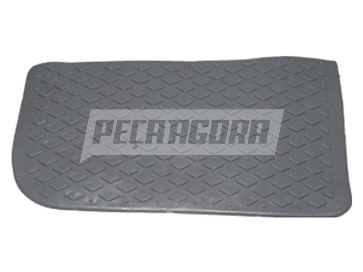 TAPETE ESTRIBO LD DIREITO CINZA CLARO VW 12-170 14-150 14-170 14-220 16-170 16-2