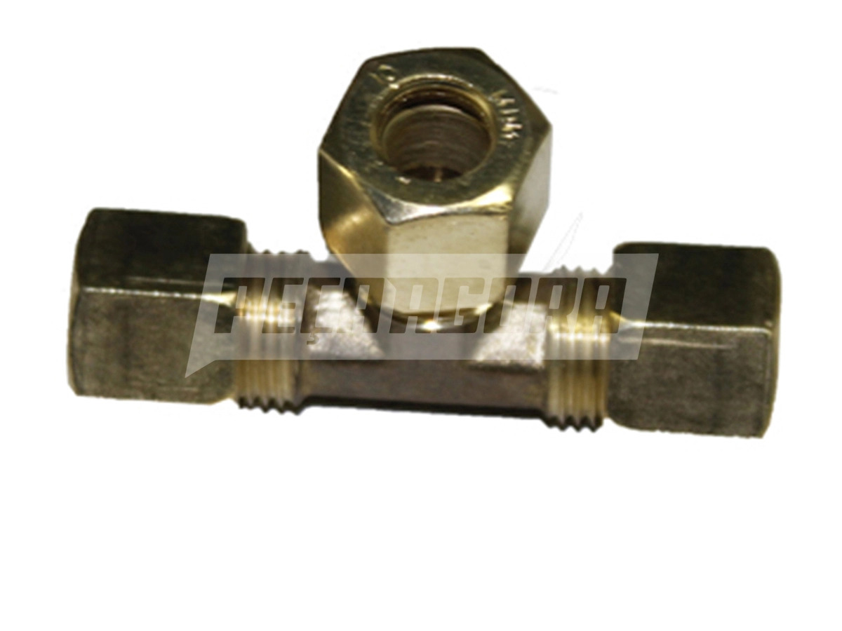 CONEXAO TEE UNIAO 10MM COM PORCA E ANILHA . (1371)