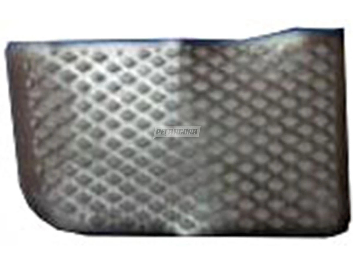 TAPETE ESTRIBO LE ESQUERDO PRETO VW 7-100 8-120 8-150 (T00863735A,)