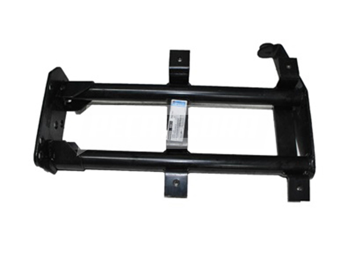 SUPORTE PARALAMA DIREITO VW 5140 8150 DELIVERY 2010.. (2P0821152D)