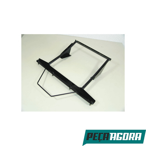 SUPORTE PARALAMA TRASEIRO INFERIOR LADO DIREITO VOLKSWAGEN 18310 WORKER 19320 CO