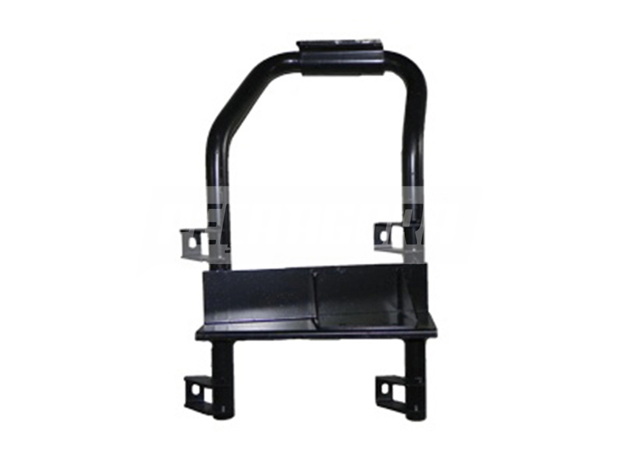 SUPORTE PARALAMA TRASEIRO LD DIREITO FORD NOVO CARGO 2632 6X4 3132 6X4 3133 6X4 