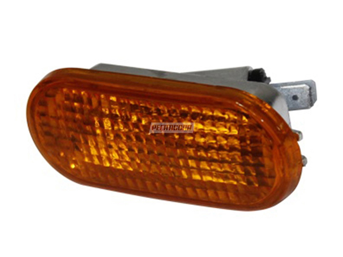 SINALEIRA PISCA OVAL LATERAL CABINE AMARELA COM SOQUETE VW 7100 7120 8120 8150 1